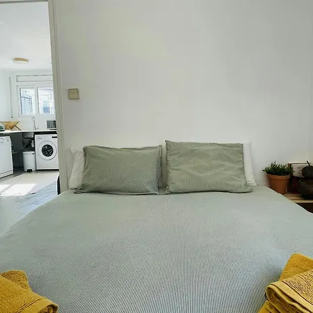 - Coastal Gem 50m From The Apartment